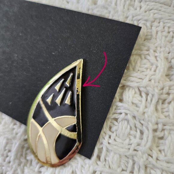 BFD Black Silver and White Enamel Vintage Earrings - Picture 3 of 7